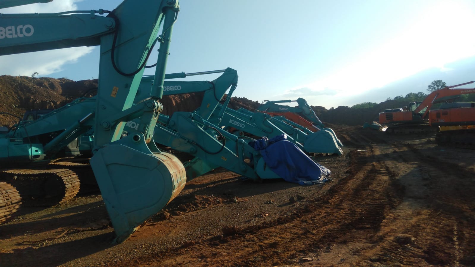 kobelco