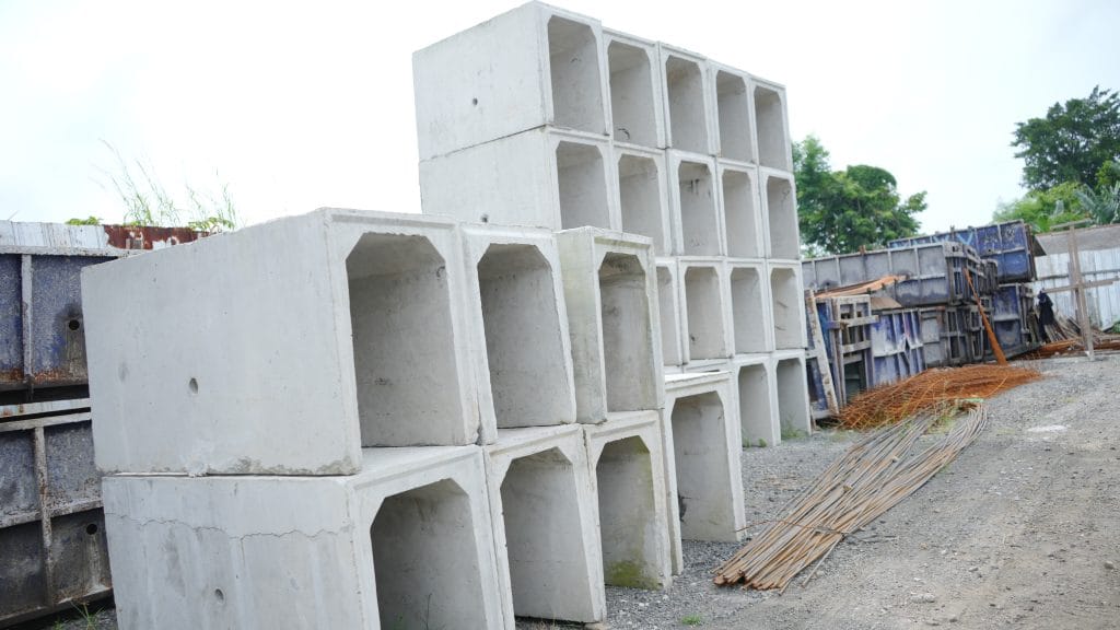 beton precast u ditch demak