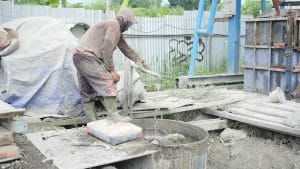 proses cetak beton precast